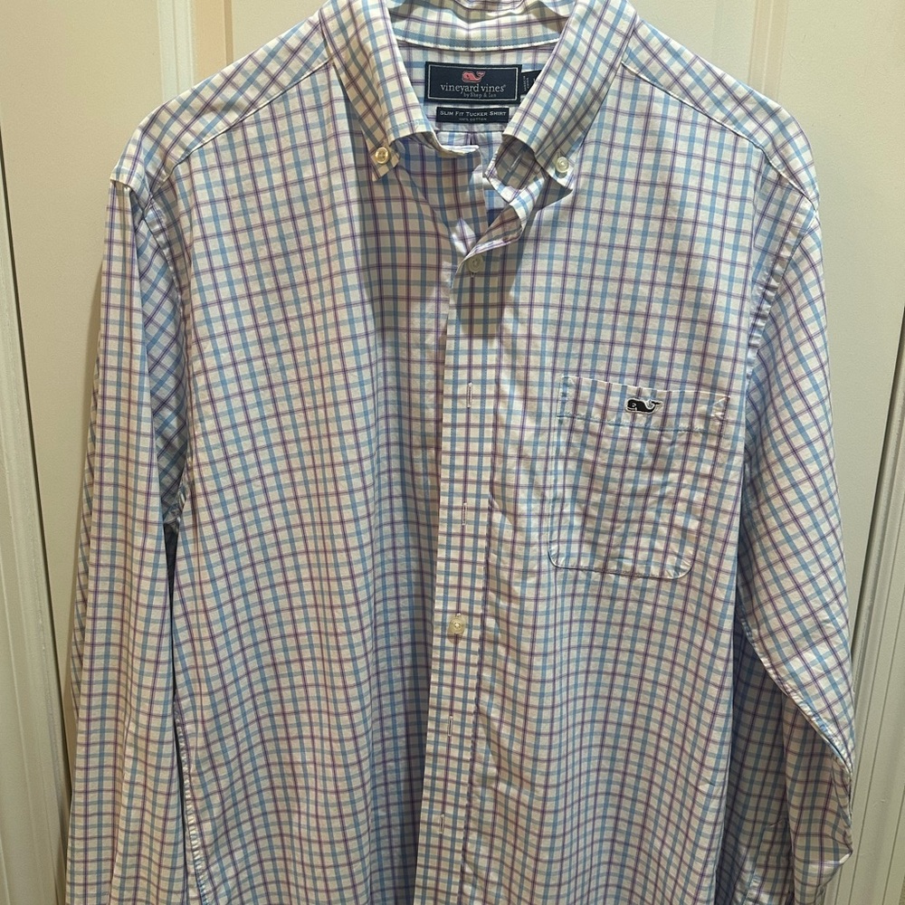 Vineyard Vines Button Down Shirt